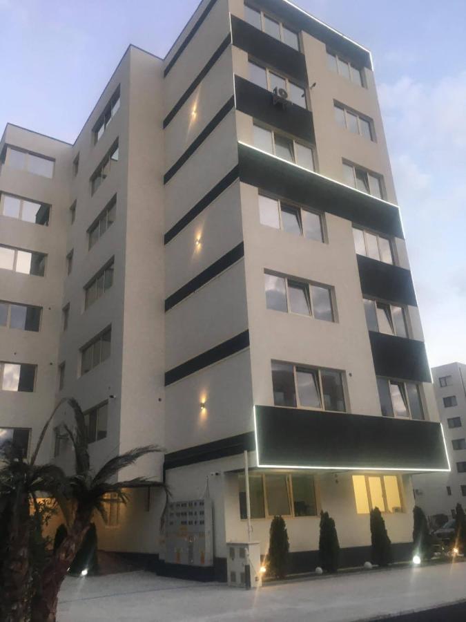 Yzza Apartament Нэводари Экстерьер фото