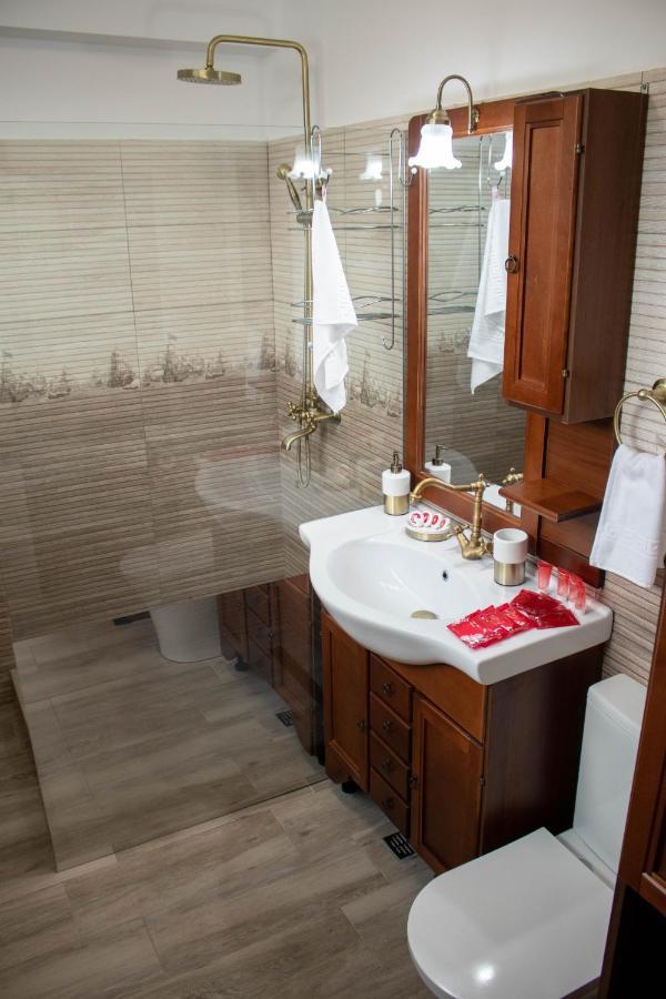 Yzza Apartament Нэводари Экстерьер фото